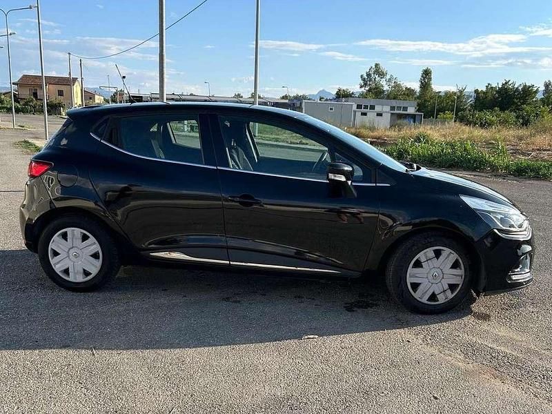 Usata Renault Clio IV 75 CV (55 kW) 2018 Berlina
