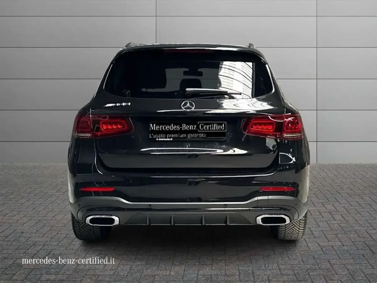 Usata Mercedes GLC200 Premium 163 CV (119 kW) 2020 Nero ossidiana SUV