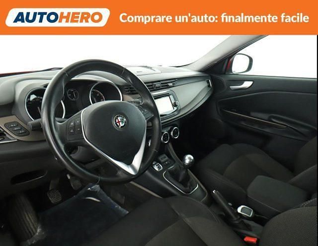 Usata Alfa Romeo Giulietta Distinctive 105 CV (77 kW) 2015 Rosso Utilitaria