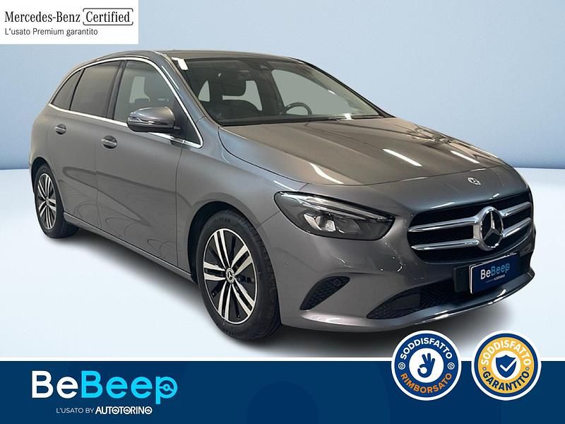 Usata Mercedes B200 163 CV (119 kW) 2021 Grigio metallizzato Monovolume