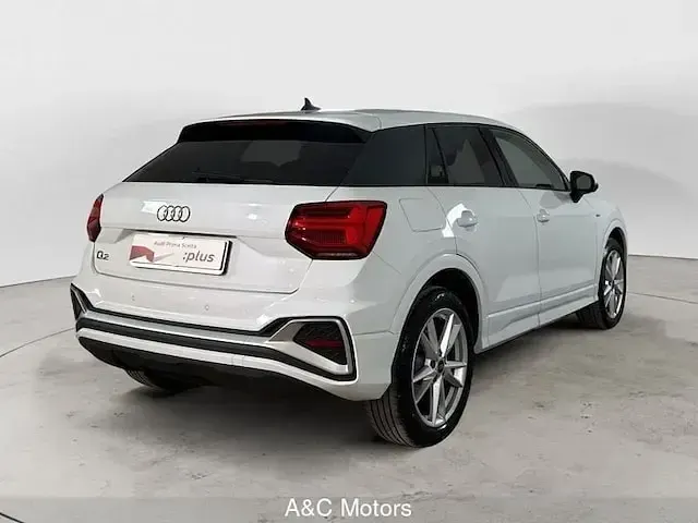 Usata Audi Q2 S-Line 150 CV (110 kW) 2025 Bianco SUV