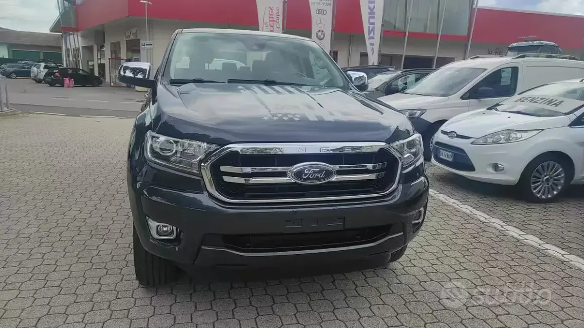 Usata Ford Ranger 170 CV (125 kW) 2021 Grigio Pick-up