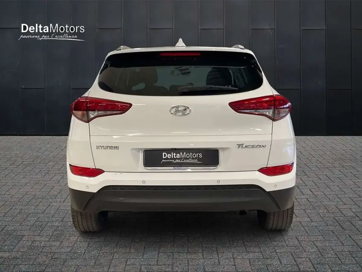 Usata Hyundai Tucson 116 CV (85 kW) 2017 Bianco SUV