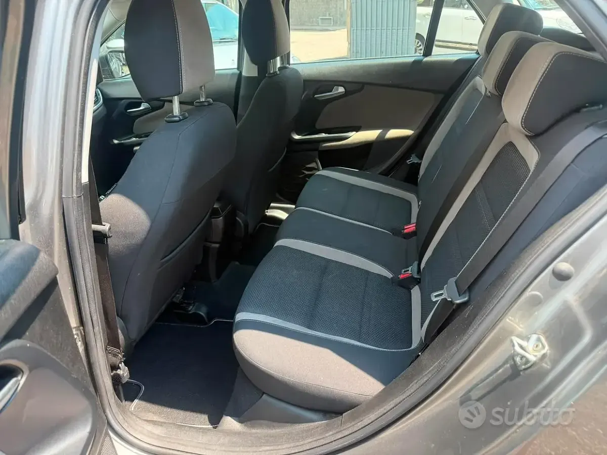 Usata Fiat Tipo 120 CV (88 kW) 2017 Station wagon