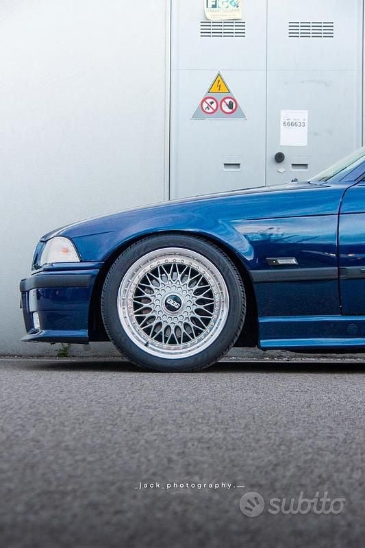 Usata BMW 328 193 CV (141 kW) 1995 Blu Coupé