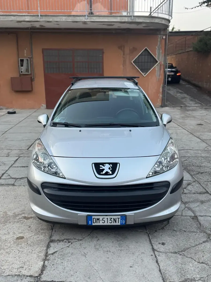 Usata Peugeot 207 73 CV (53 kW) 2008 Argento Station wagon