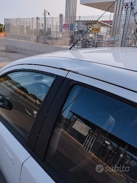 Usata Chevrolet Aveo 2011 Bianco Utilitaria