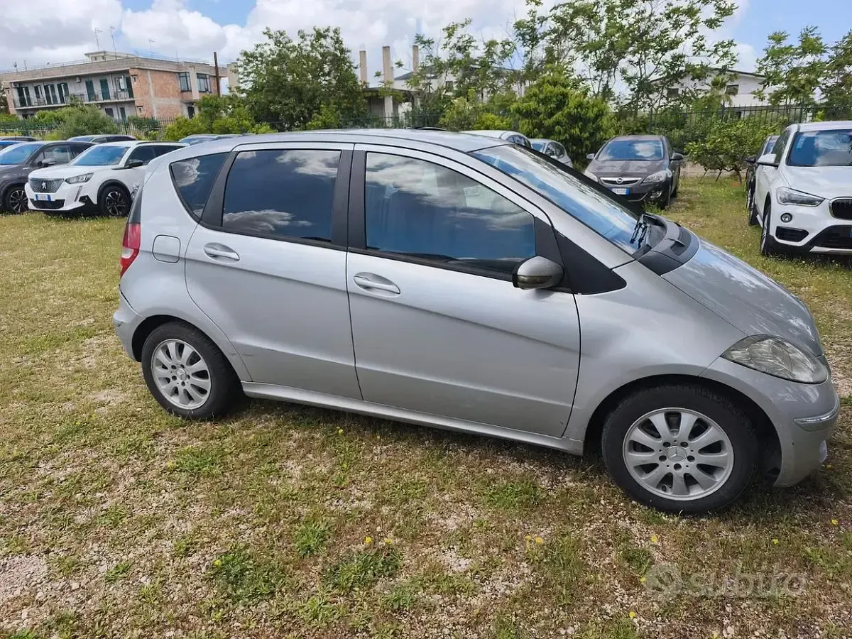 Usata Mercedes A160 82 CV (60 kW) 2006 Grigio Berlina