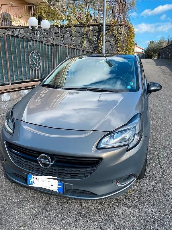 Usata Opel Corsa 2015 Coupé