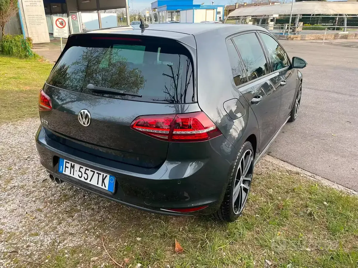 Usata VW Golf VII GTD 184 CV (135 kW) 2014 Grigio Berlina