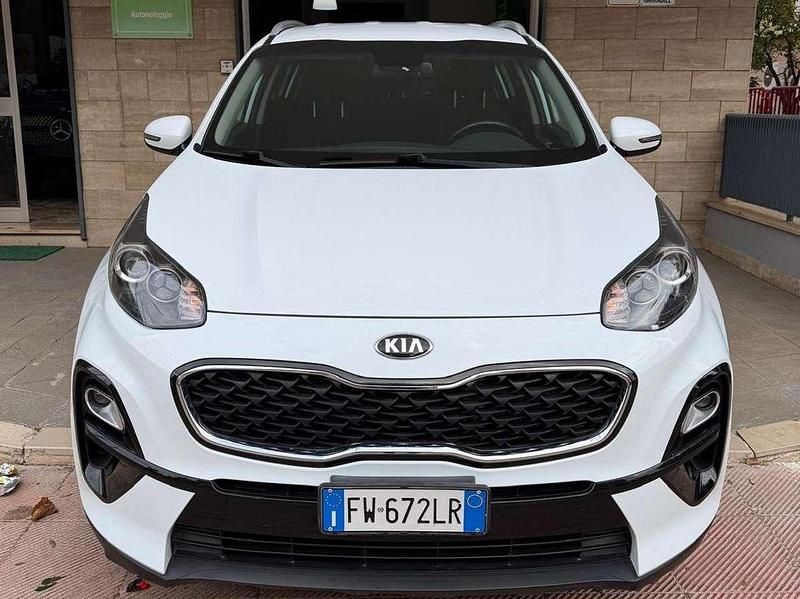 Bianco Usata 2019 Kia Sportage SUV | 16.500 € (Cara) - Immagine 1/4