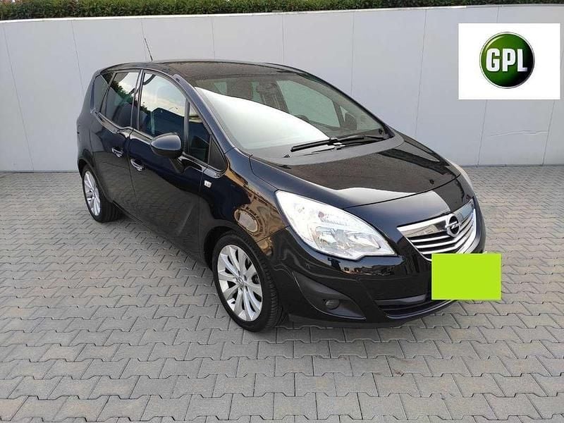 Usata Opel Meriva 120 CV (88 kW) 2014 Nero Monovolume