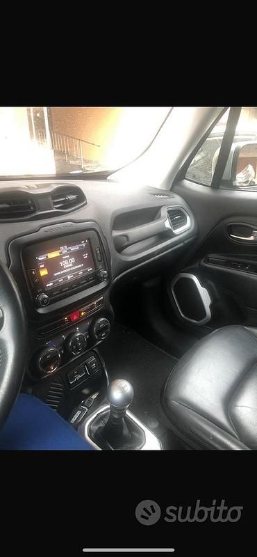 Usata Jeep Renegade 130 CV (95 kW) 2017 Nero SUV