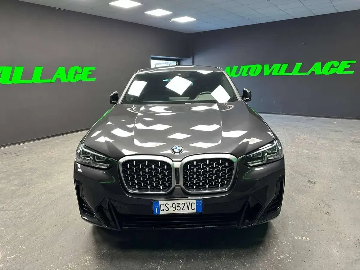 Usata BMW X4 M Sport 190 CV (139 kW) 2024 Grigio SUV