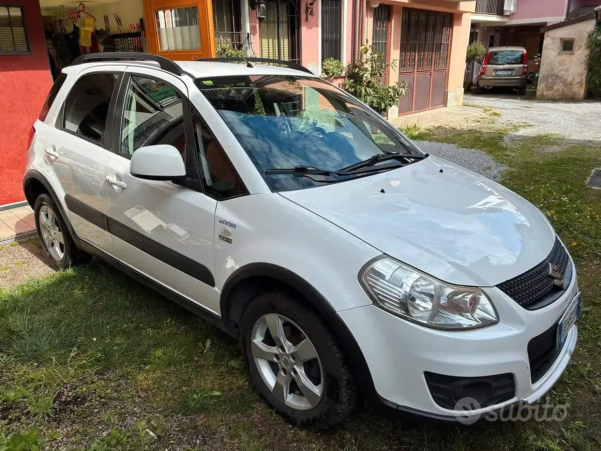 Usata Suzuki SX4 135 CV (99 kW) 2010 Bianco Station wagon