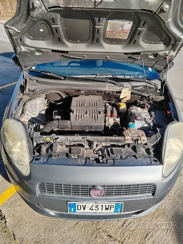 Usata Fiat Punto 2009 Grigio Utilitaria