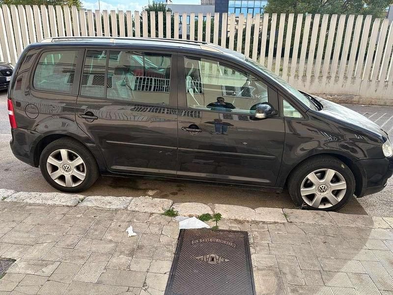 Usata VW Touran Highline 136 CV (100 kW) 2004 Monovolume