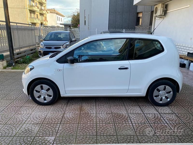 Usata VW up! 74 CV (54 kW) 2012 Bianco Utilitaria