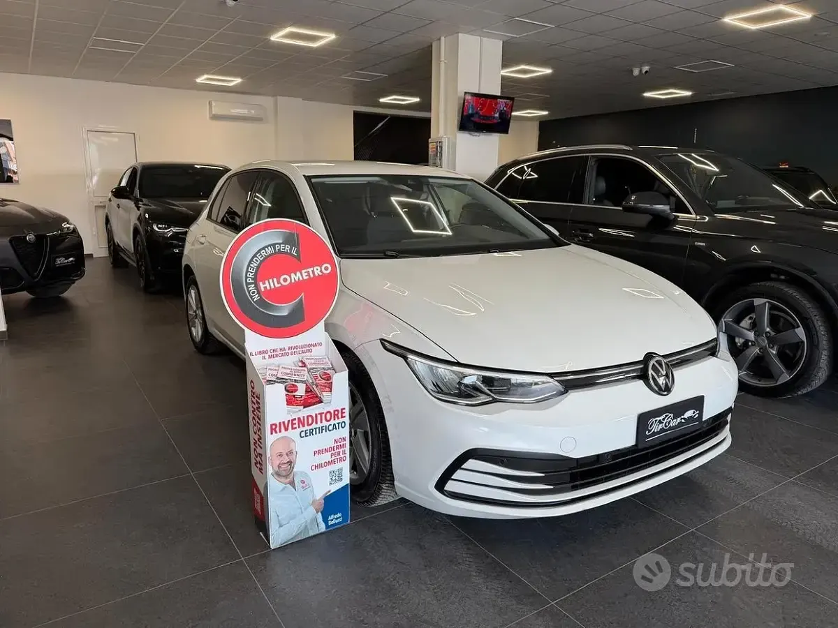Usata VW Golf VIII Style 116 CV (85 kW) 2021 Bianco Berlina