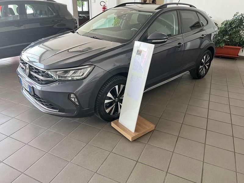 Begagnad VW Taigo Life 95 HK (69 kW) 2023 Grå SUV