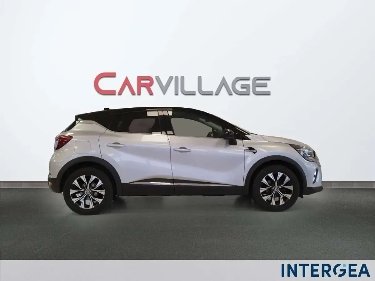 Usata Renault Captur Techno 91 CV (66 kW) 2024 Grigio SUV