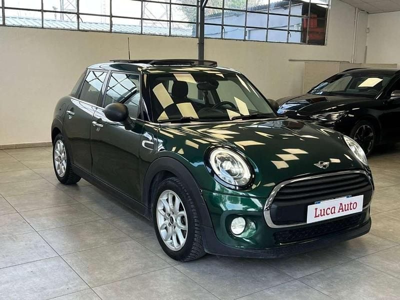 Usata Mini One D 95 CV (69 kW) 2017 Verde Utilitaria