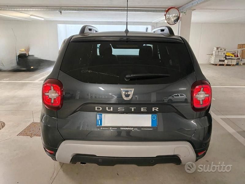 Usata Dacia Duster Prestige 115 CV (84 kW) 2019 Grigio SUV