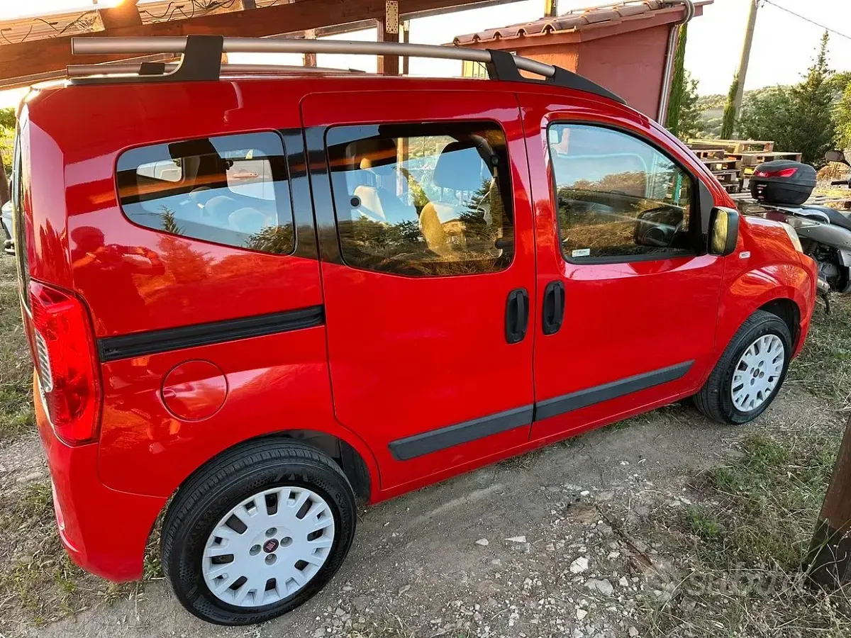 Usata Fiat Qubo Dynamic 77 CV (56 kW) 2016 Rosso Monovolume