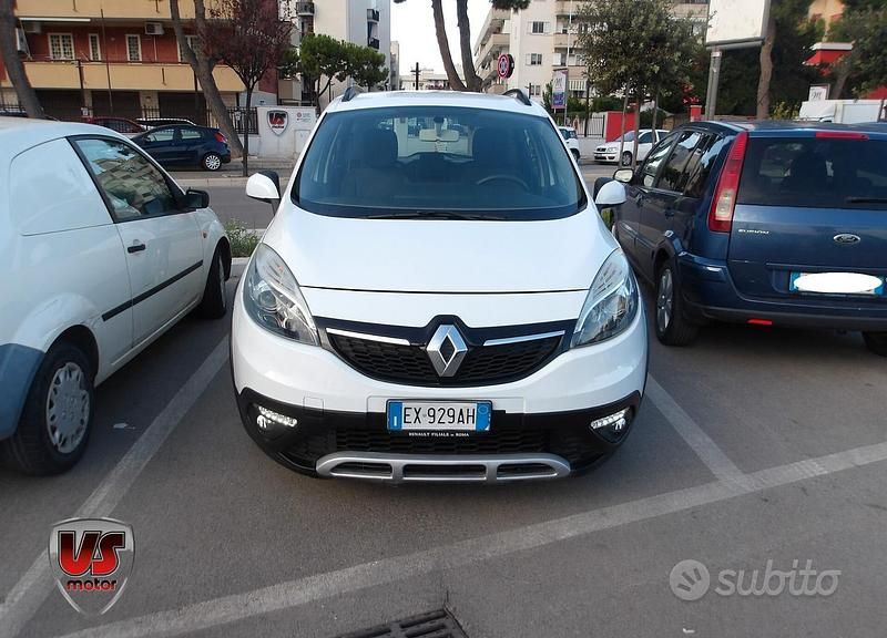 Usata Renault Scénic III XMOD 110 CV (80 kW) 2014 Bianco Monovolume