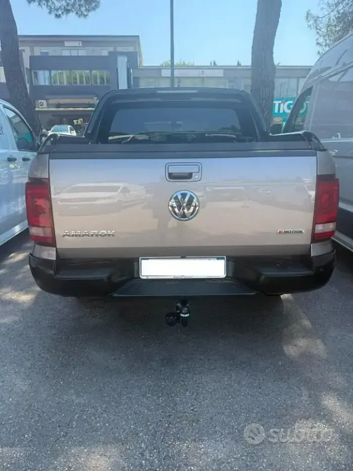 Usata VW Amarok 258 CV (189 kW) 2019 Grigio Pick-up