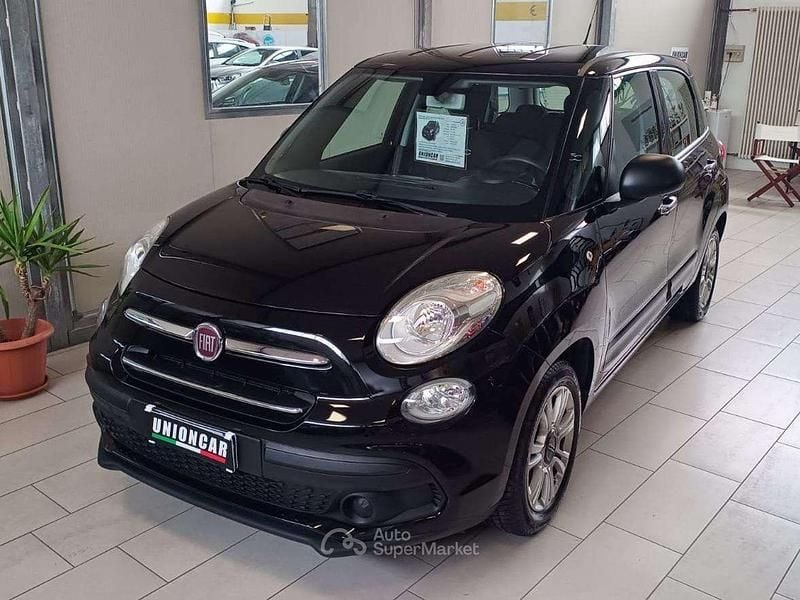 Nero Usata 2019 Fiat 500L Business Monovolume | 12.900 € (Buon prezzo) - Immagine 1/4