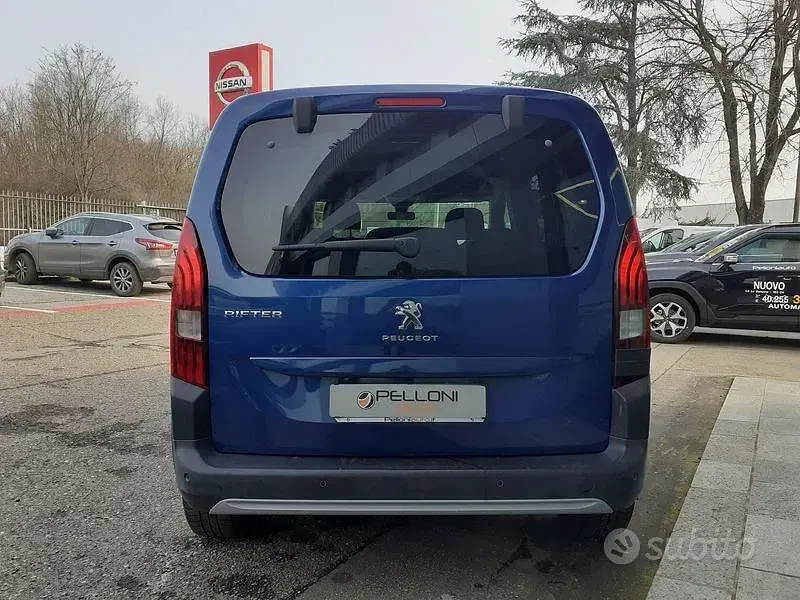Usata Peugeot Rifter Allure 131 CV (96 kW) 2018 Blu Monovolume