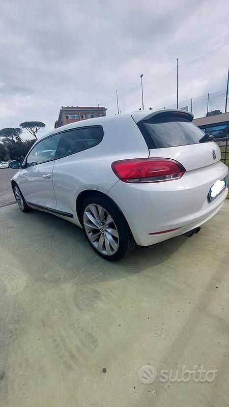 Usata VW Scirocco 140 CV (102 kW) 2009 Bianco Coupé