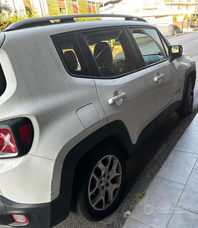 Usata Jeep Renegade 120 CV (88 kW) 2016 Bianco SUV