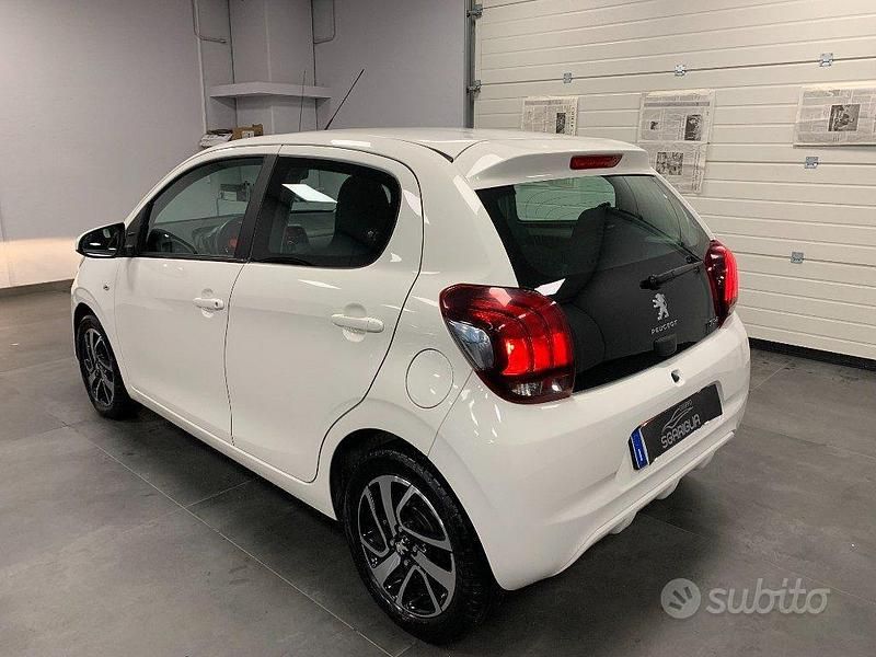 Usata Peugeot 108 Allure 72 CV (52 kW) 2021 Bianco Berlina