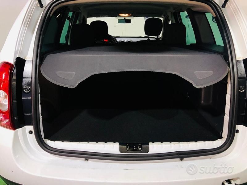 Usata Dacia Duster 110 CV (80 kW) 2012 Bianco SUV