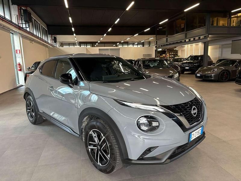 Grigio Usata 2025 Nissan Juke N-Connecta SUV | 20.900 € (Buon prezzo) - Immagine 1/4