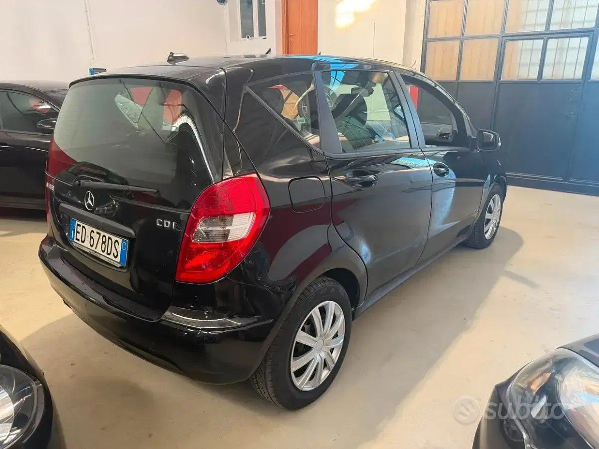Usata Mercedes A160 Executive 82 CV (60 kW) 2010 Nero Berlina