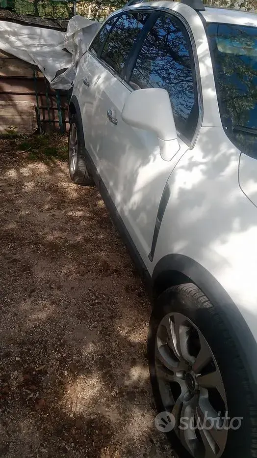 Usata Opel Antara 184 CV (135 kW) 2011 Bianco SUV