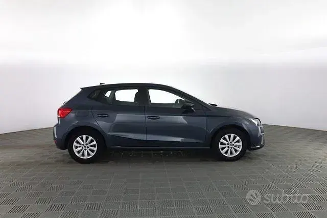 Occasion Seat Ibiza Style 116 PK (85 kW) 2025 Grijs Hatchback
