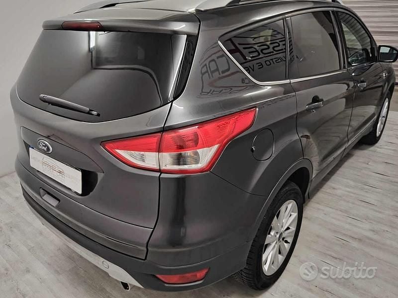 Occasion Ford Kuga Titanium 120 ch (88 kW) 2015 Gris SUV