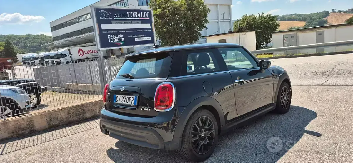 Usata Mini Cooper 136 CV (100 kW) 2024 Nero Utilitaria