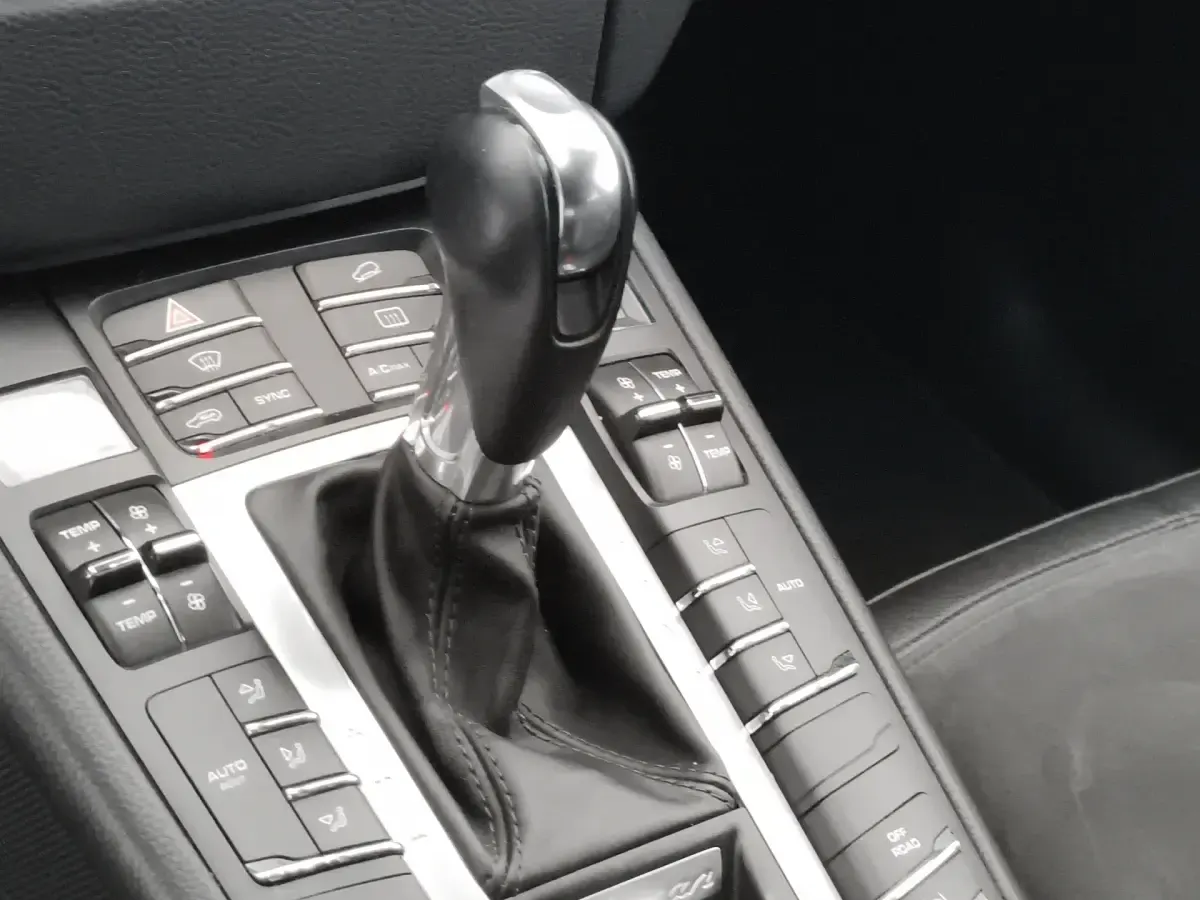 Usata Porsche Macan 252 CV (185 kW) 2018 Nero SUV