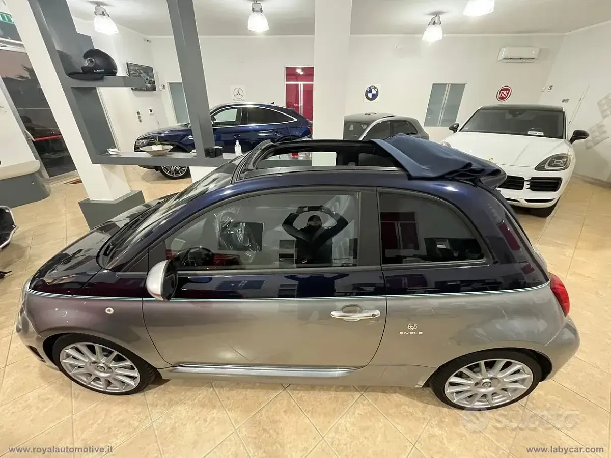Usata Abarth 695C 180 CV (132 kW) 2018 Grigio Cabrio