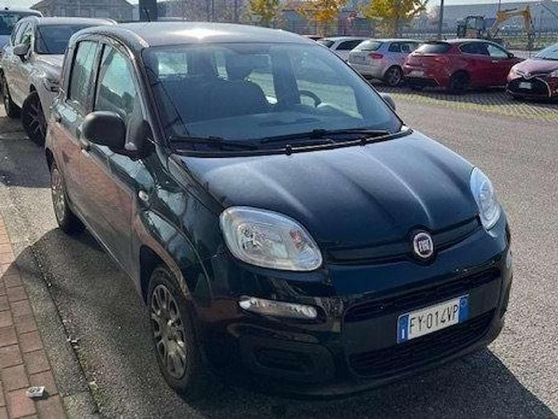 Usata Fiat Panda Lounge 69 CV (50 kW) 2020 Nero Utilitaria