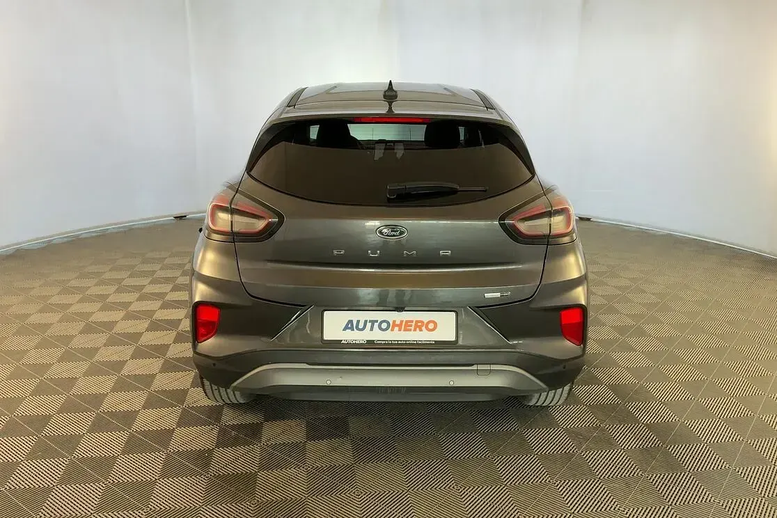 Usata Ford Puma Titanium 125 CV (91 kW) 2022 Grigio SUV