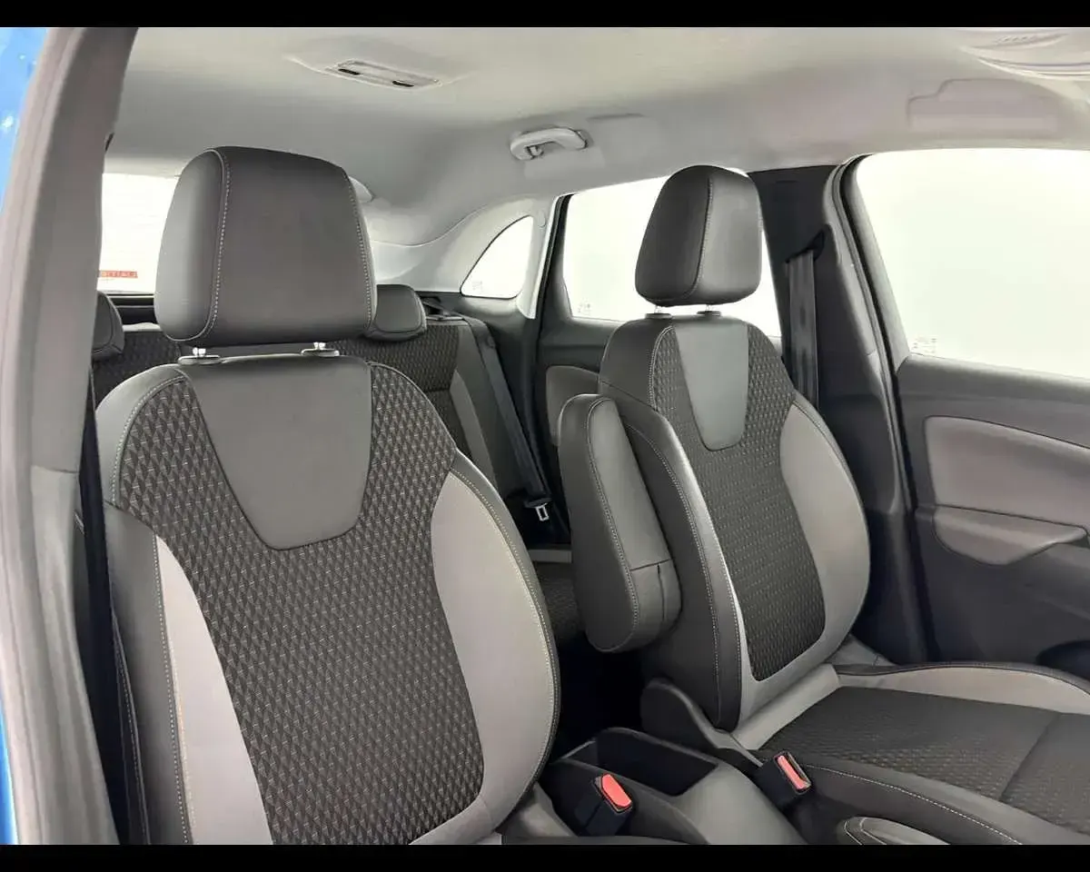 Usata Opel Crossland X Innovation 110 CV (80 kW) 2019 True blue SUV