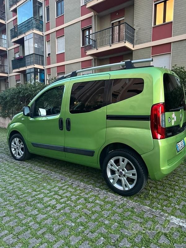 Usata Fiat Qubo Trekking 75 CV (55 kW) 2011 Verde Monovolume