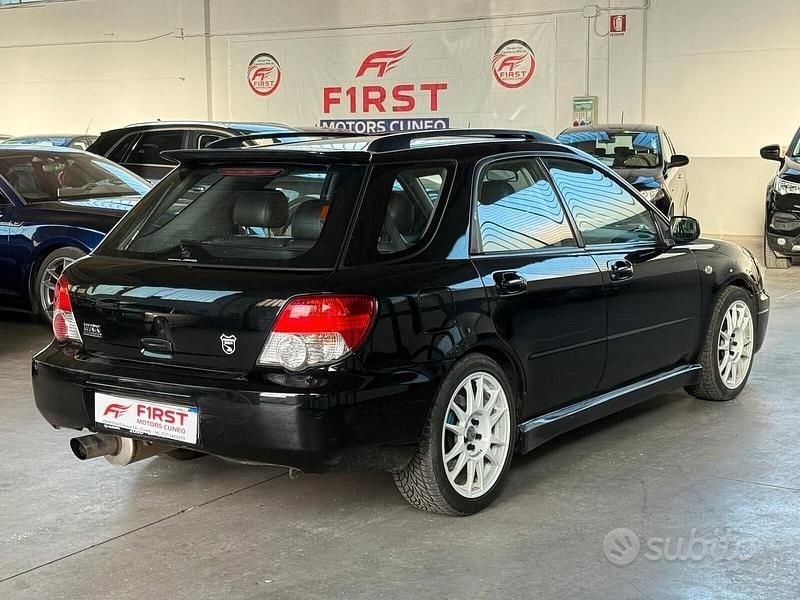 Usata Subaru Impreza 224 CV (164 kW) 2005 Nero Station wagon