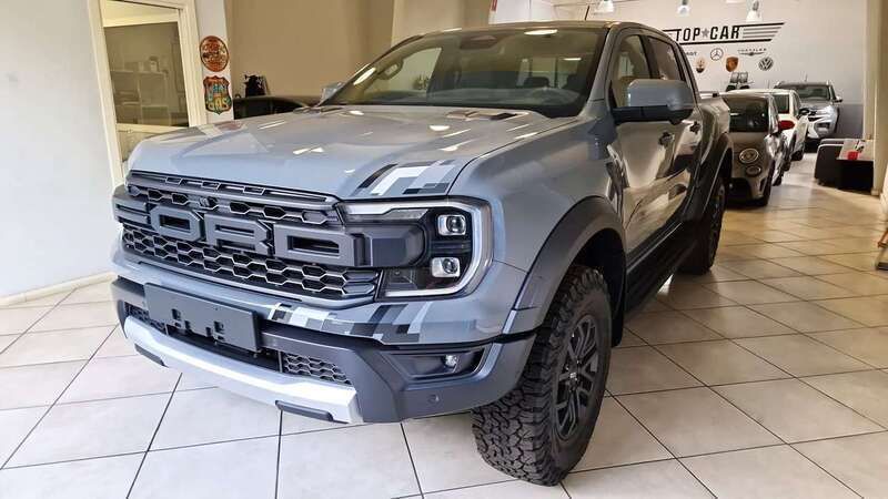 Grigio conquer grey Nuova 2025 Ford Ranger Raptor Pick-up | 63.799 € (Buon prezzo) - Immagine 1/4